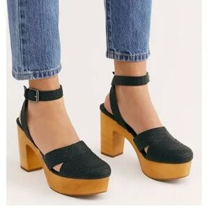 Free People Matisse Black and Tan Platform Heels